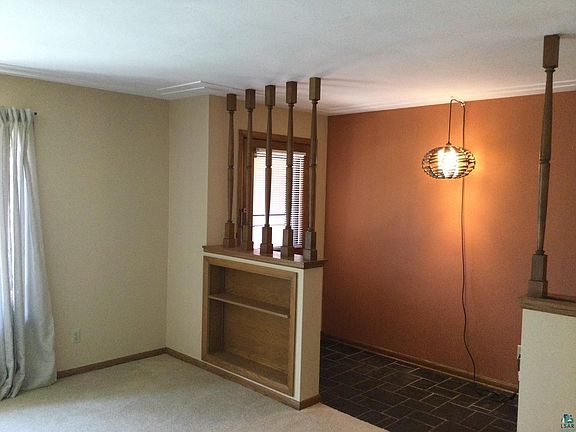 4th image of 3816 Crescent View Ave