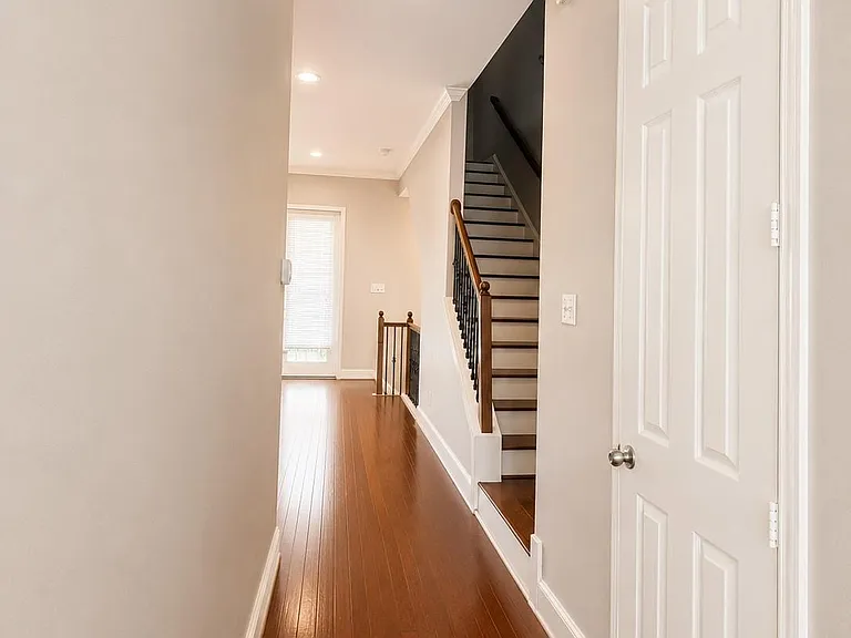 1605 W Dallas St #C — Photo 21