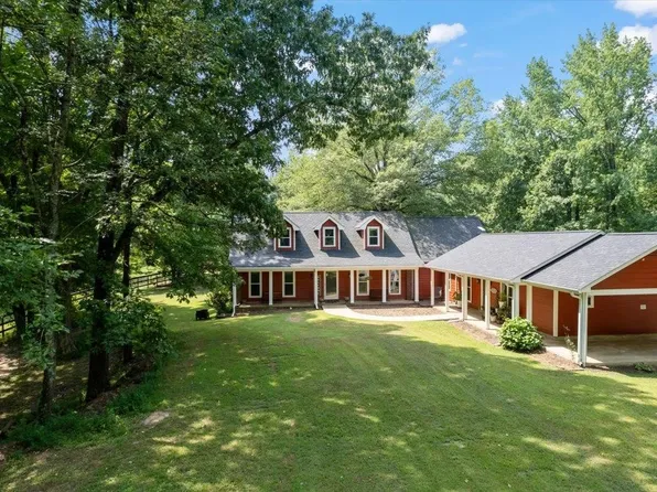 1435 Walsh Cv, Millington, TN 38053