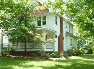 23500 Fairmount Blvd, Shaker Heights, OH 44122