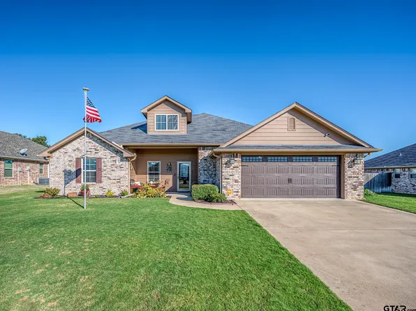 401 Laura Ln, Chandler, TX 75758