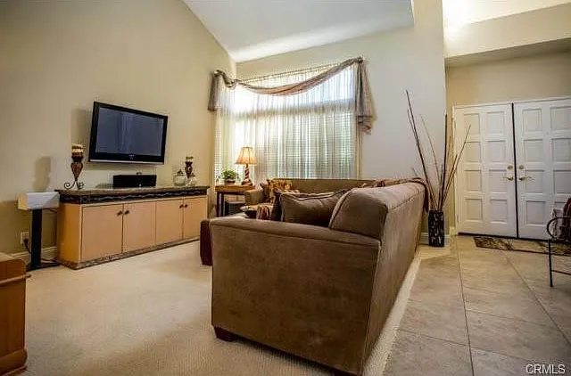 26441 Mikanos Dr — Photo 4