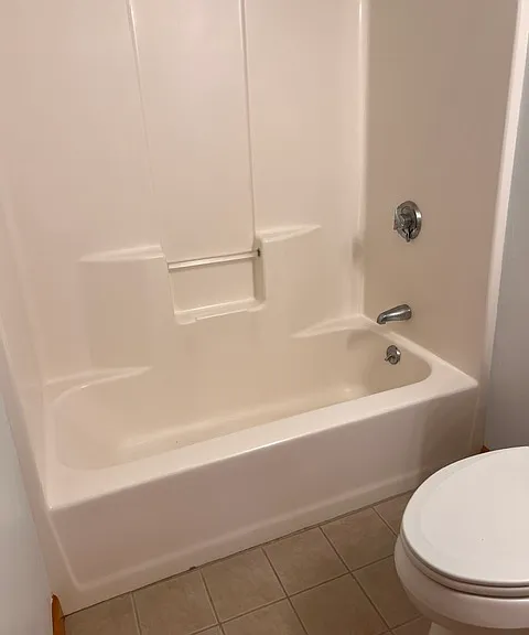 1 Rhubena St #2L — Photo 9
