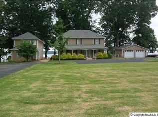 1515 County Road 415, Town Creek, AL 35672
