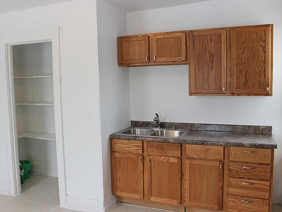 2nd image of 323 W 16th St
