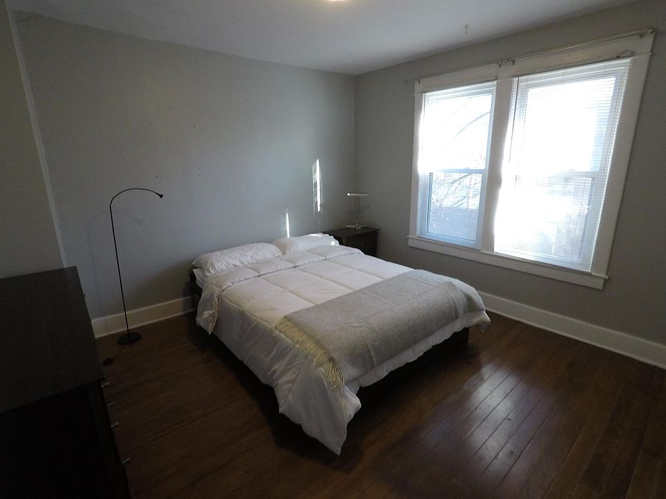 Bedroom 1 view 1