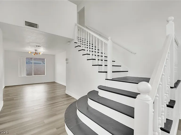 3009 Blue Fin Cir — Photo 8