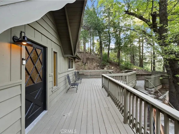 990 Nesthorn Dr, Crestline, CA 92325