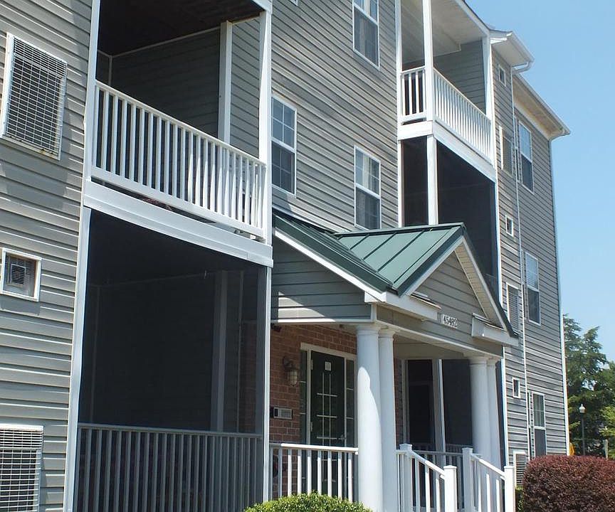 1st image of 45482 Westmeath Way Unit H34