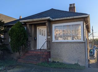 2520 E Pender St, Vancouver, BC V5K 2B5