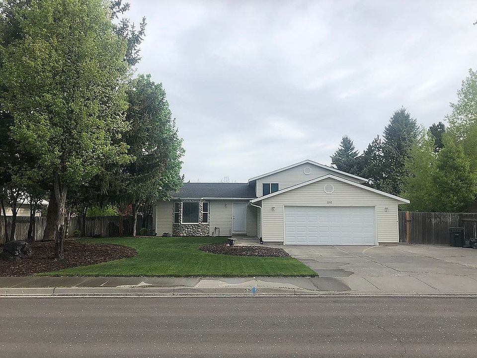 1st image of 2292 Darah St
