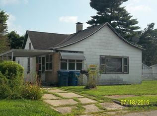 319 W Leon St W, West Terre Haute, IN 47885
