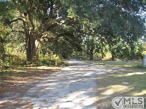 3rd image of 16417 Blountstown Hwy