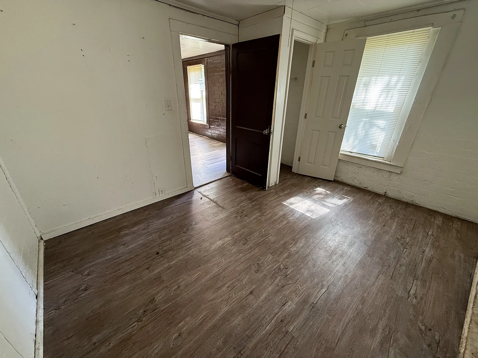 1108 Grace Street - 1 — Photo 4