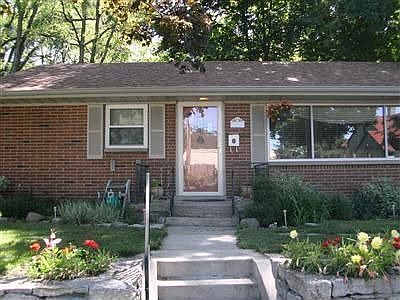 1st image of 2900 Glenmore Ave