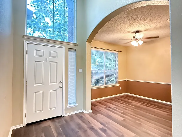 7172 Saint Augustine Dr — Photo 5