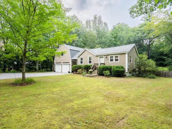 92 Rocky Dundee Road, Buxton, ME 04093