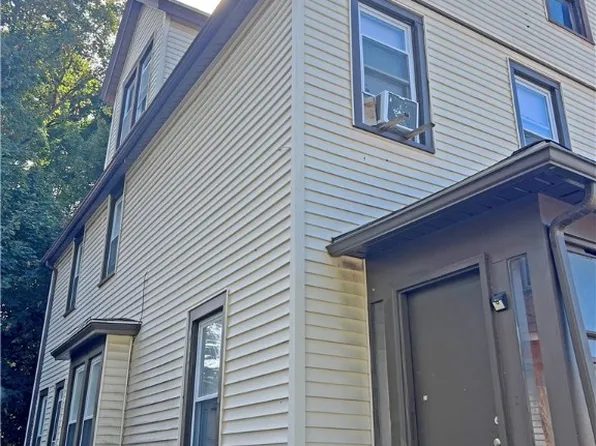 111 Enterprise St, Rochester, NY 14619