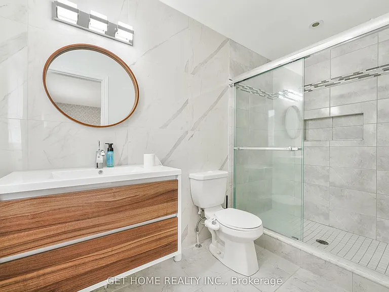 541 Starwood Dr #UPPER — Photo 17