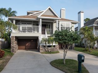 220 125th Ave, Treasure Island, FL 33706