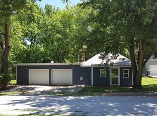 204 N Harrison St, Sidney, IL 61877