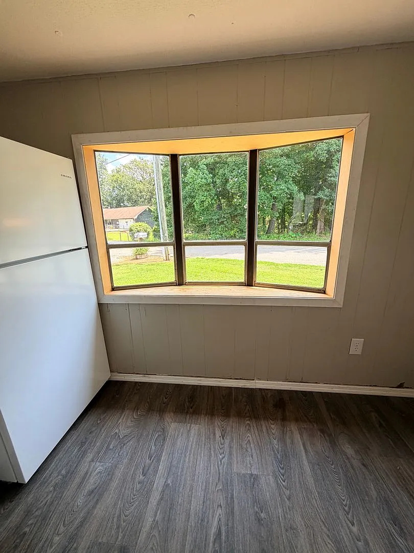 Madisonville Mobile Home — Photo 3