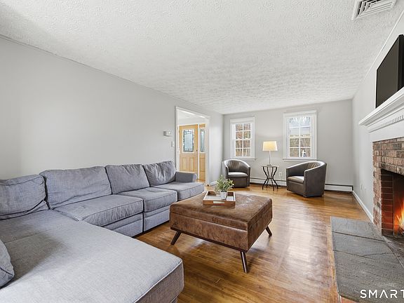 5th image of 44 Muddy Brook Road