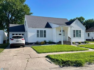 306 W 3rd Ave S, Ada, MN 56510