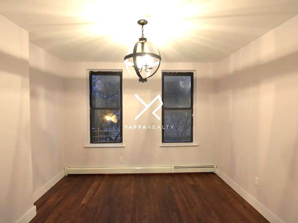 1715 Bleecker St APT 3R