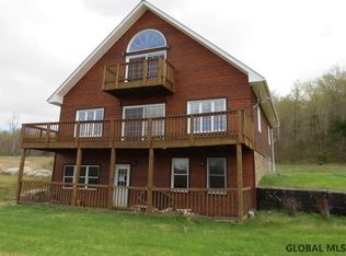 868 Sunset Rd, Lyon Mountain, NY 12952