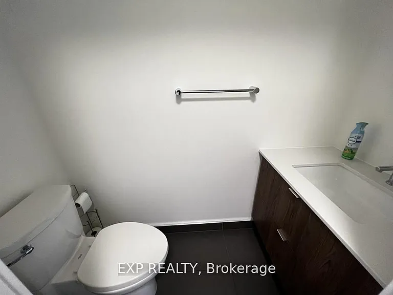 8 Ann St #306 — Photo 11