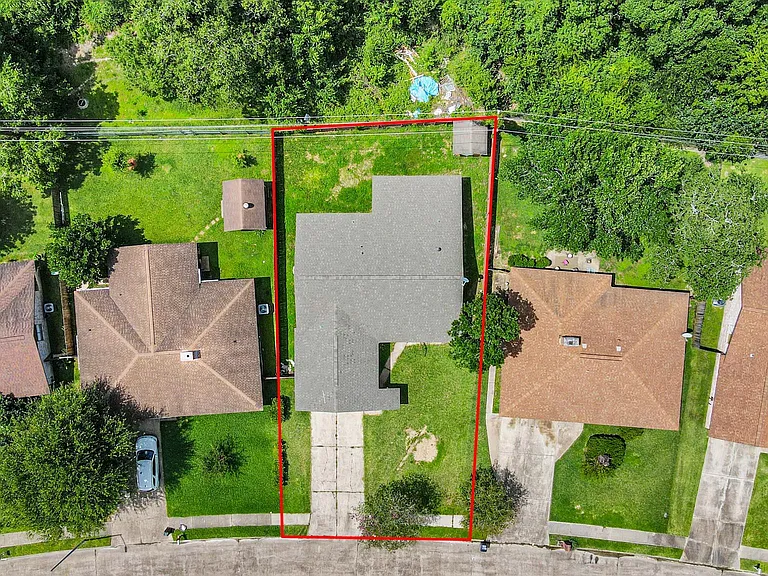 12623 Fern Forest Dr — Photo 32