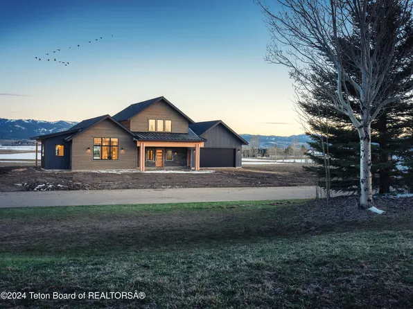 535 Silver Fox Ln, Victor, ID 83455