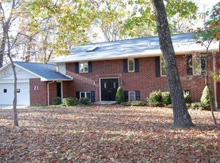 21 N Howard Pl, Rogers, AR 72756