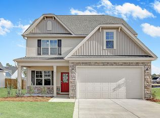 895 Heartwood Loop Rd NE, Leland, NC 28451