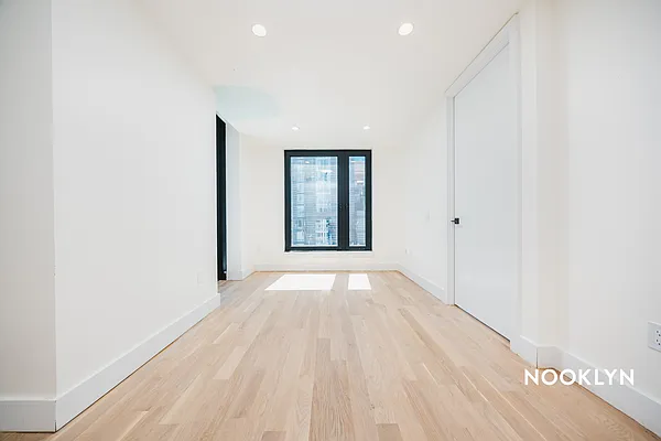 Rented by Nooklyn NYC LLC | media 12