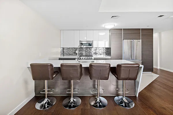 Sold by Ilite Realty Inc | media 5