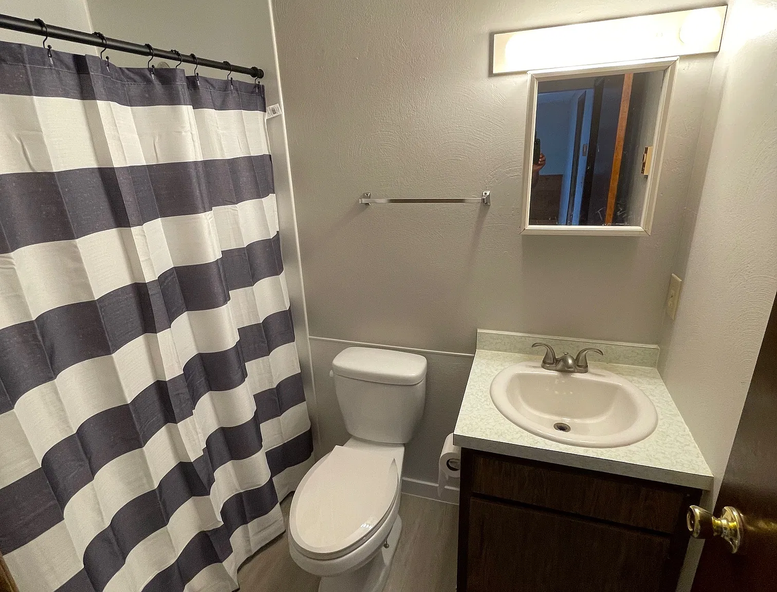 2 bed, 575 sqft, $900 — Photo 2