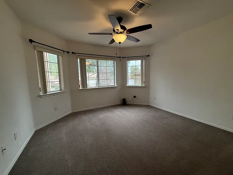2863 Ventana Dr — Photo 13