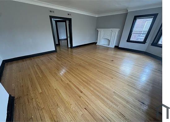 1st image of 7627 S Essex Ave
