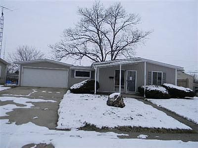 1st image of 327 Prentice Dr