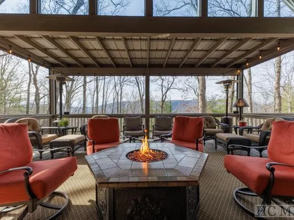 200 Mayapple Drive, Sapphire, NC 28774