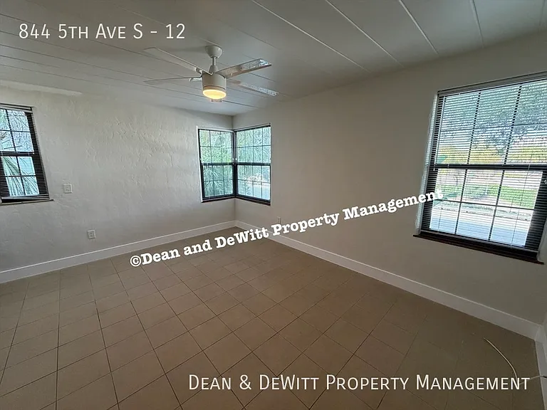 844 5th Ave S #12 — Photo 3