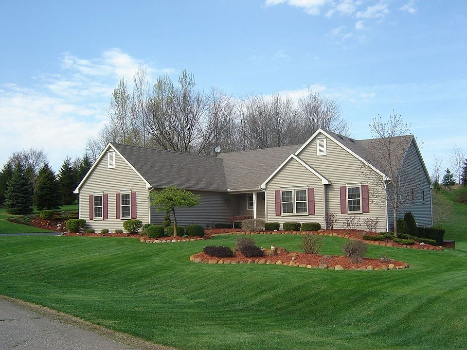 Over 3/4 Acre Lot
