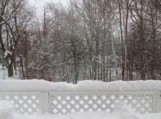 53 Camelot Dr, Worcester, MA 01602