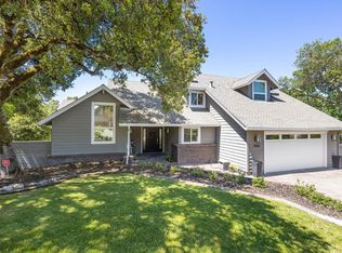 3550 Golf View Ter, Santa Rosa, CA 95405