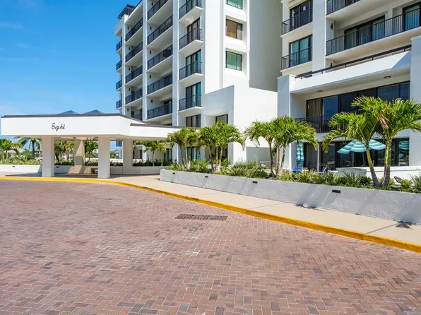8 Belleview Blvd APT 108, Belleair, FL 33756