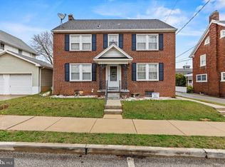 33 N Adams St, York, PA