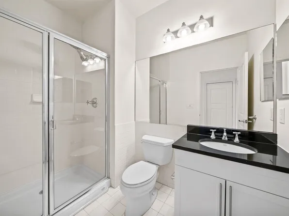 1 Intrepid Place image 11 of 38