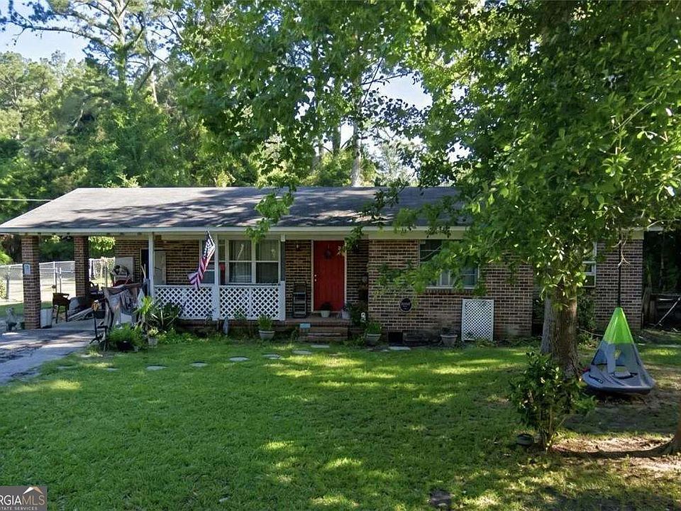 1st image of 204 Pine St